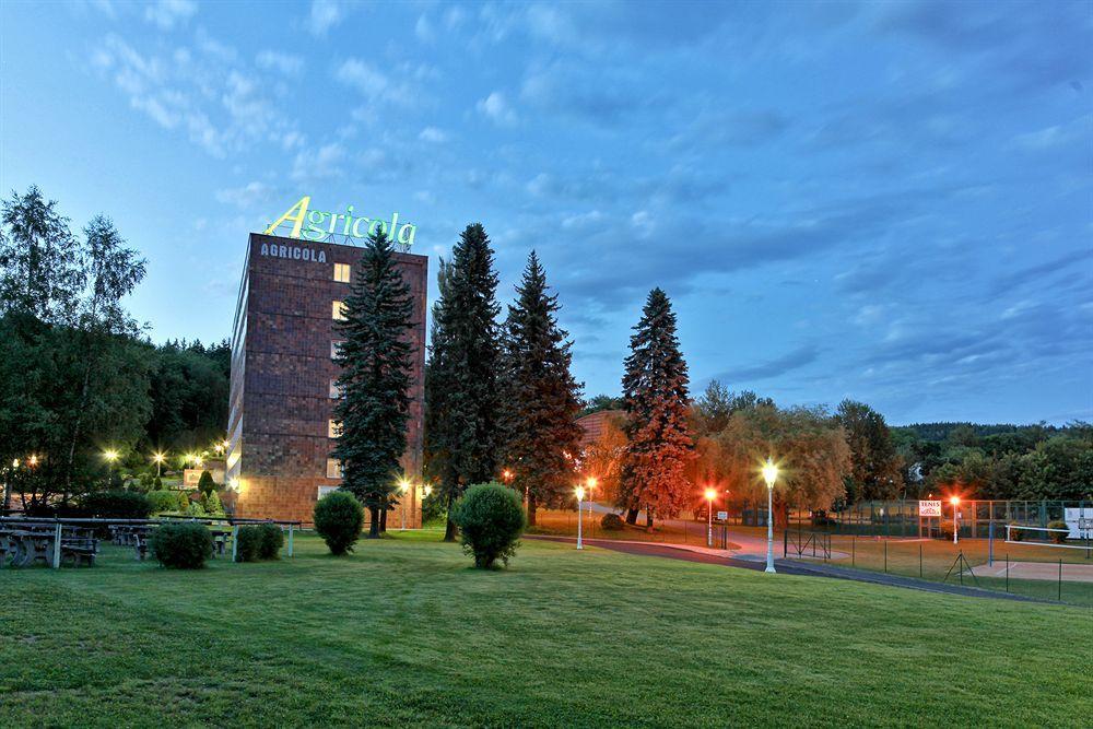 Отель Agricola Sport & Wellness Centre Марианске-Лазне Экстерьер фото