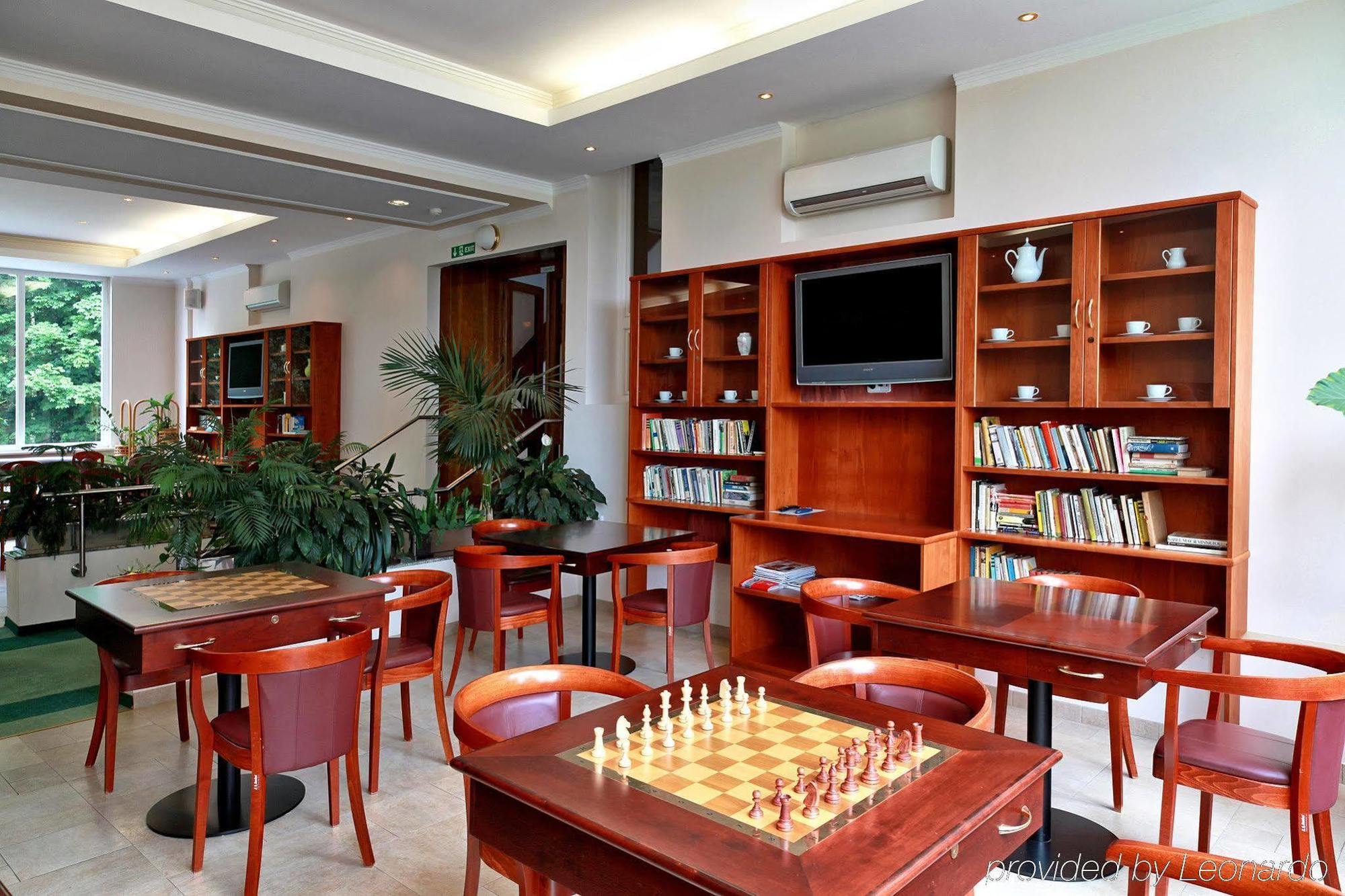 Отель Agricola Sport & Wellness Centre Марианске-Лазне Экстерьер фото