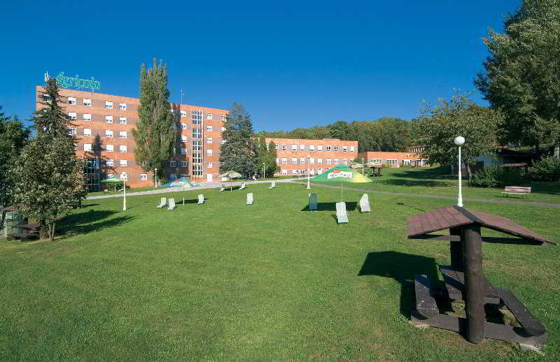 Отель Agricola Sport & Wellness Centre Марианске-Лазне Экстерьер фото